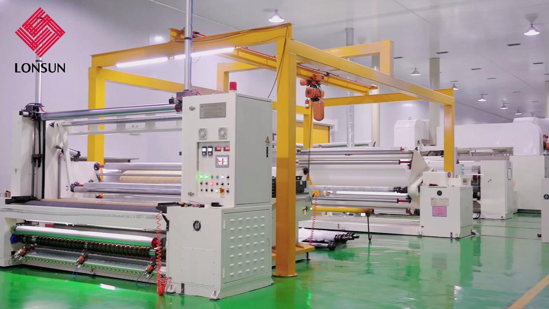 Air chaud à travers un tissu non tissé